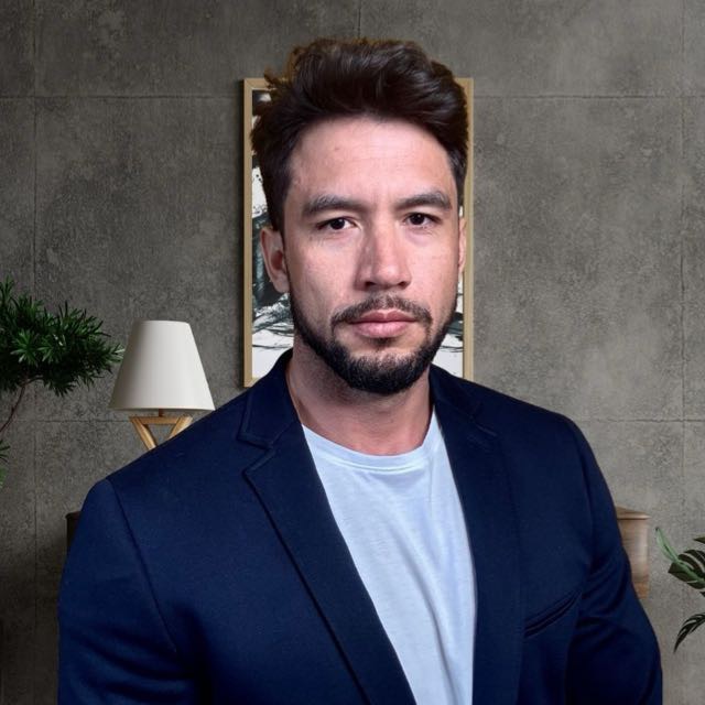 Alex Ribeiro